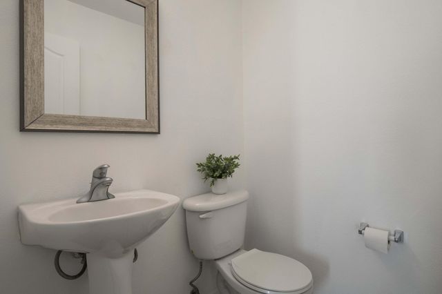 7856 Chaco Mesa Loop NW, Albuquerque, NM 87114