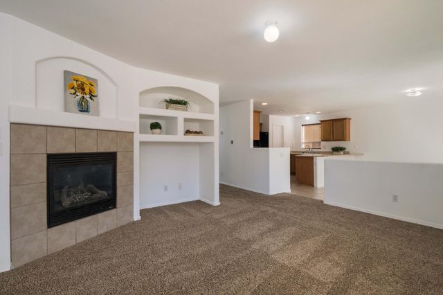 7856 Chaco Mesa Loop NW, Albuquerque, NM 87114