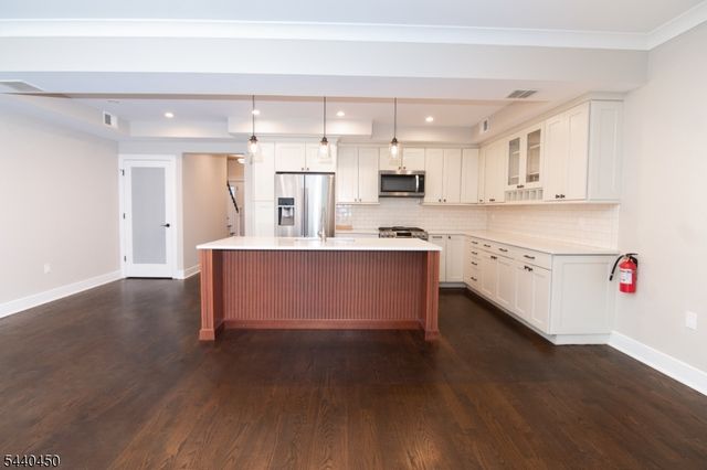 14 Clover Court 14, Berkeley Heights Twp., NJ 07922
