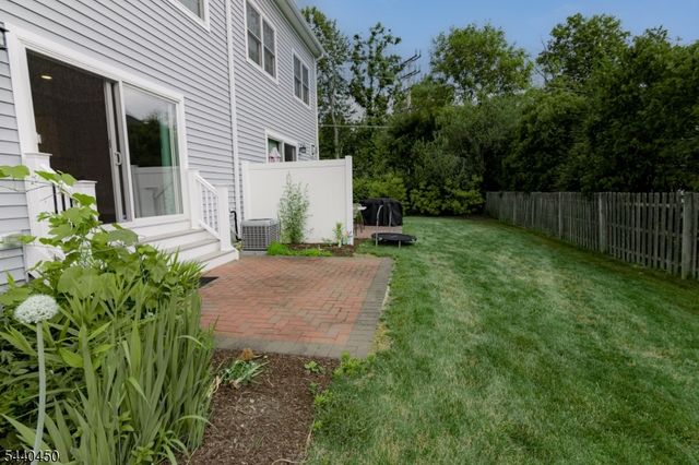 14 Clover Court 14, Berkeley Heights Twp., NJ 07922