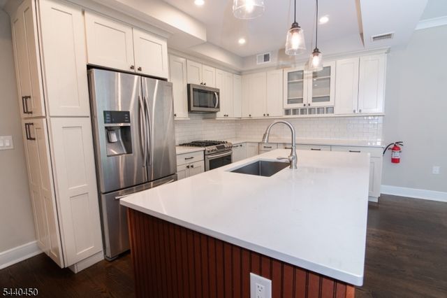 14 Clover Court 14, Berkeley Heights Twp., NJ 07922