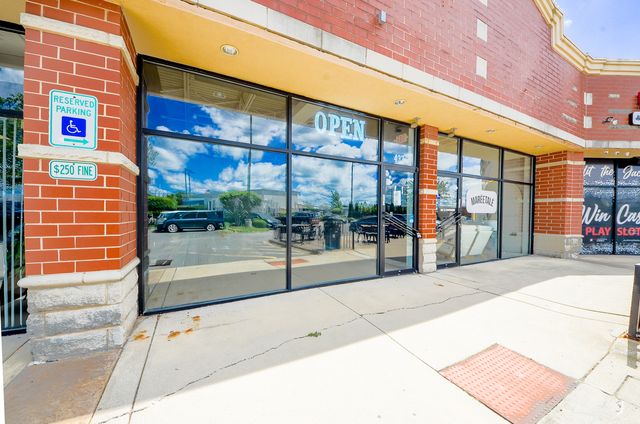 445 W Lake Street, Addison, IL 60101