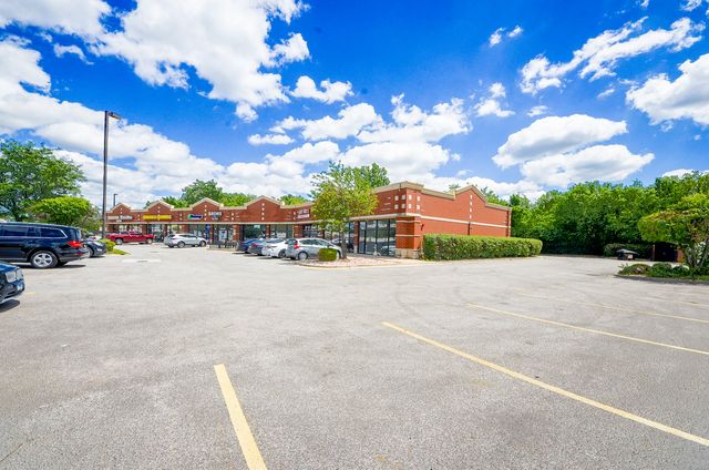 445 W Lake Street, Addison, IL 60101