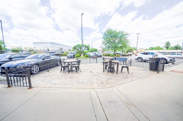 445 W Lake Street, Addison, IL 60101