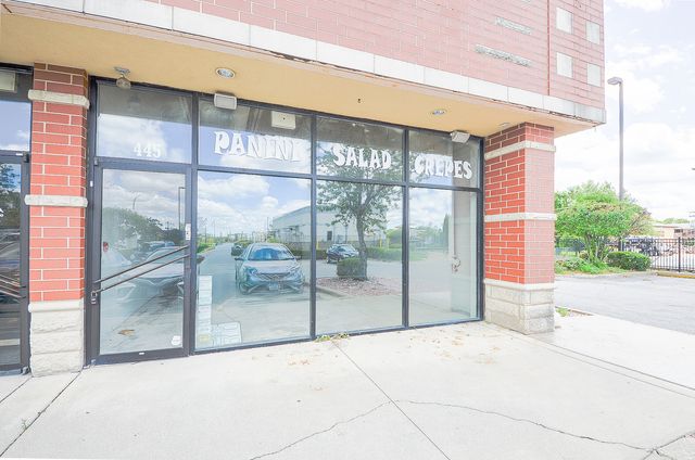 445 W Lake Street, Addison, IL 60101