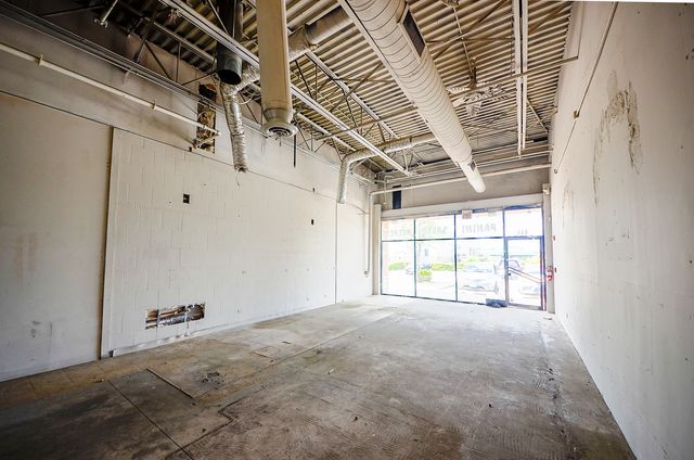 445 W Lake Street, Addison, IL 60101