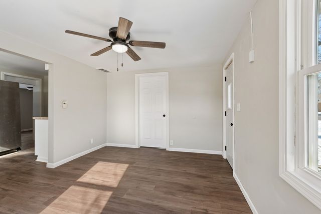 189 N La Salle Avenue, Bradley, IL 60915