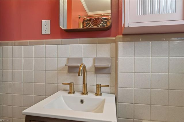 4880 Texas AVE, Norfolk, VA 23513