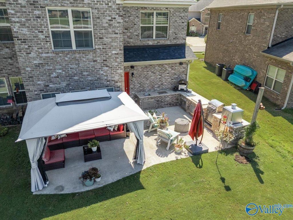 15117 Lakeside Trail SW, Huntsville, AL 35803