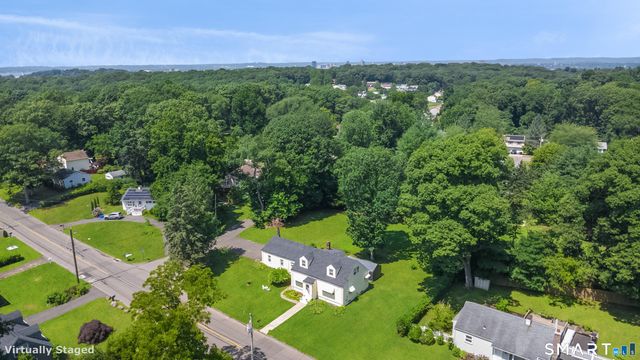 634 Bradley Street, East Haven, CT 06512