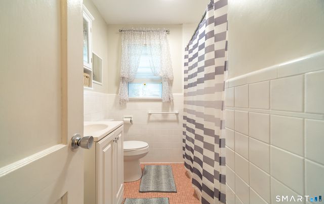 634 Bradley Street, East Haven, CT 06512