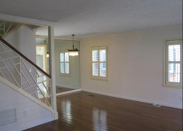 401 77th Ave. N Unit 10, Myrtle Beach, SC 29572