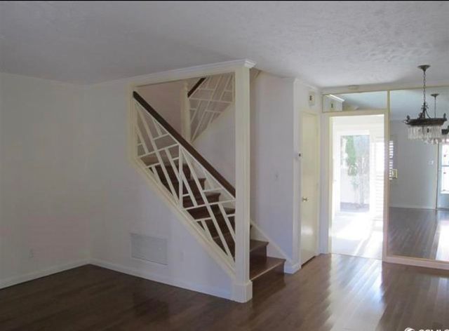 401 77th Ave. N Unit 10, Myrtle Beach, SC 29572