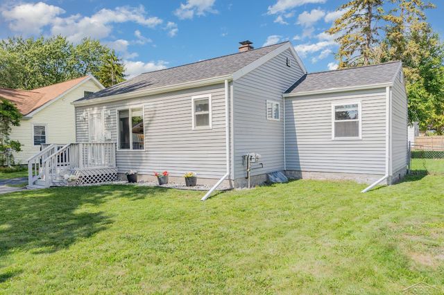 1708 Division Street, Saginaw, MI 48602