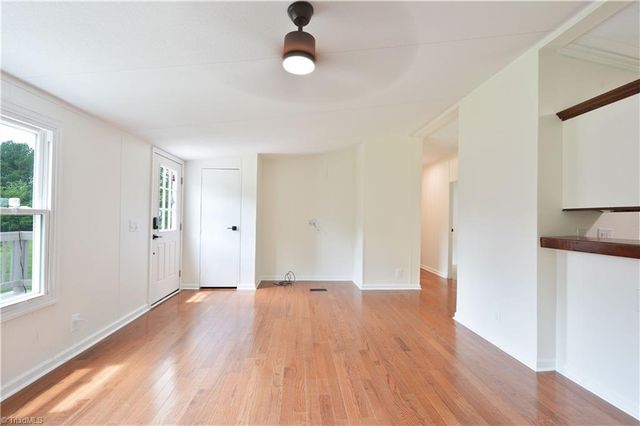 225 Beacon Ridge Road, Thomasville, NC 27360