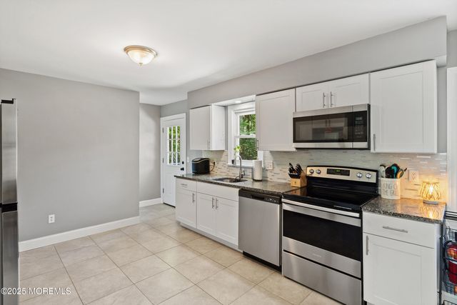 482 Radovan Avenue, Bayville, NJ 08721