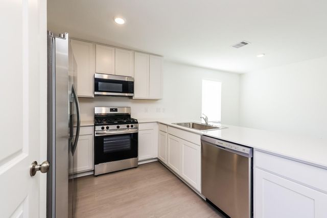 18073 Trepito Avenue, New Caney, TX 77357