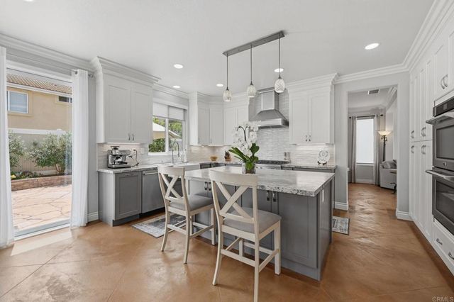 27125 Cherry Grove Court, Temecula, CA 92591