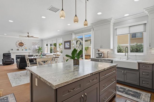 27125 Cherry Grove Court, Temecula, CA 92591