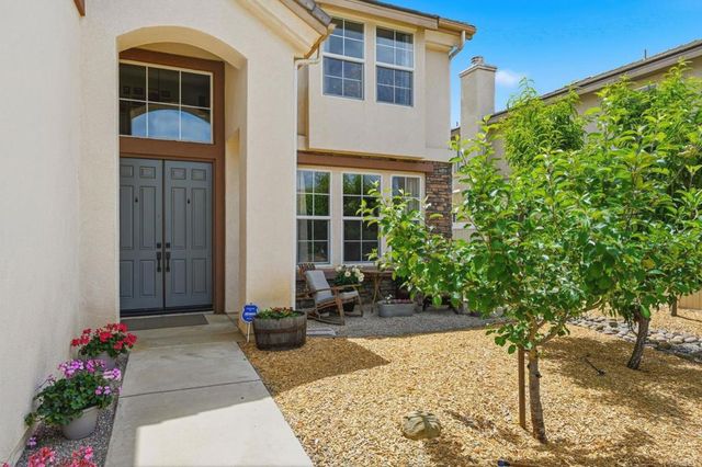27125 Cherry Grove Court, Temecula, CA 92591