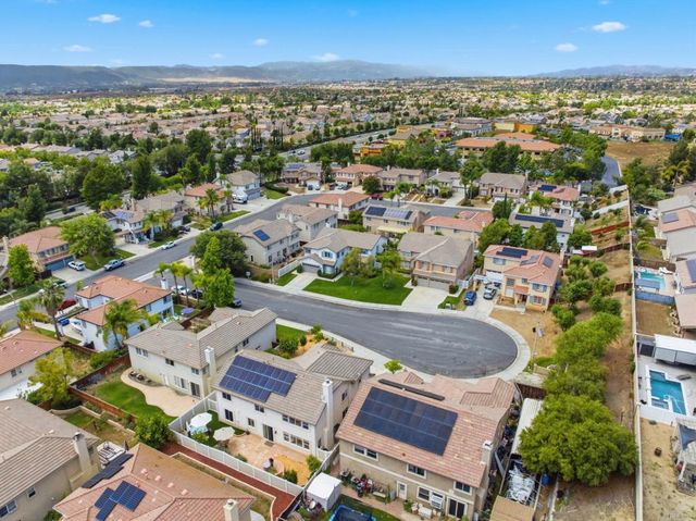 27125 Cherry Grove Court, Temecula, CA 92591