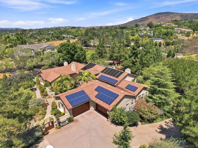 3501 Lone Hill Lane, Encinitas, CA 92024