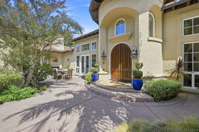 3501 Lone Hill Lane, Encinitas, CA 92024