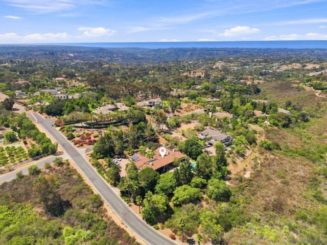 3501 Lone Hill Lane, Encinitas, CA 92024