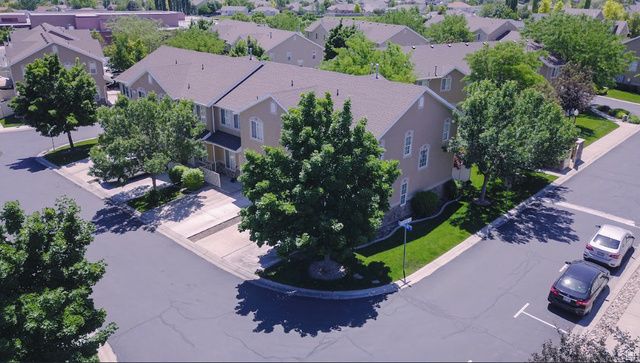 5561 W GERONIMO WAY, West Jordan, UT 84081