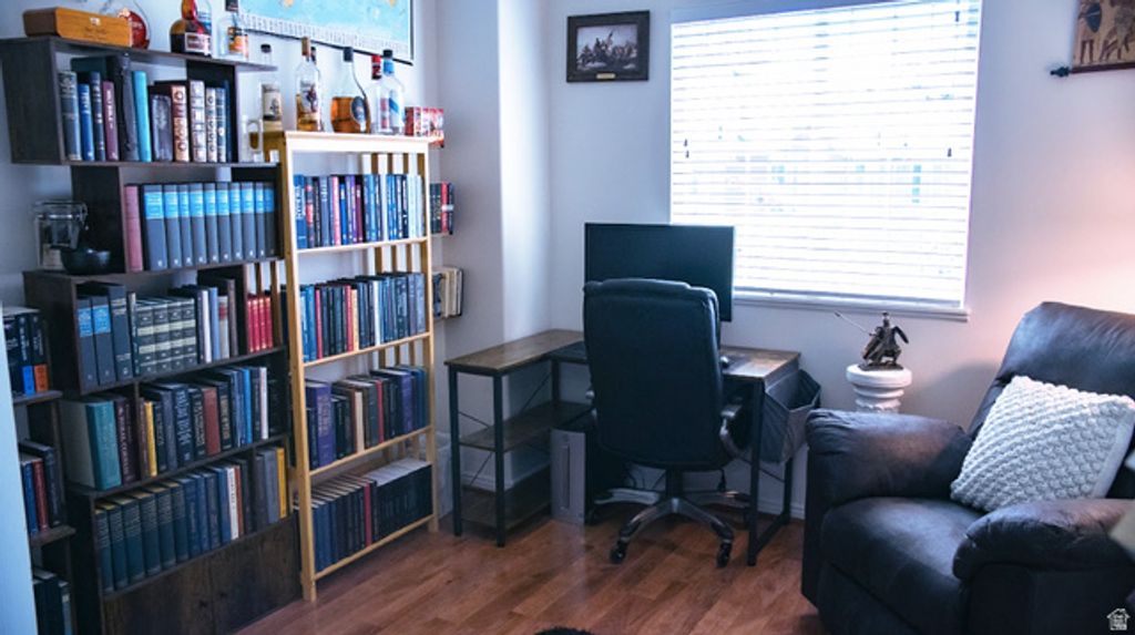 Image 15 of property listing at 5561 W GERONIMO WAY, West Jordan, UT 84081