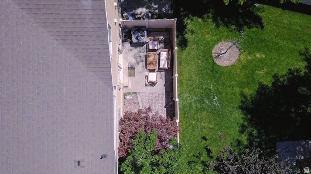 Image 20 of property listing at 5561 W GERONIMO WAY, West Jordan, UT 84081