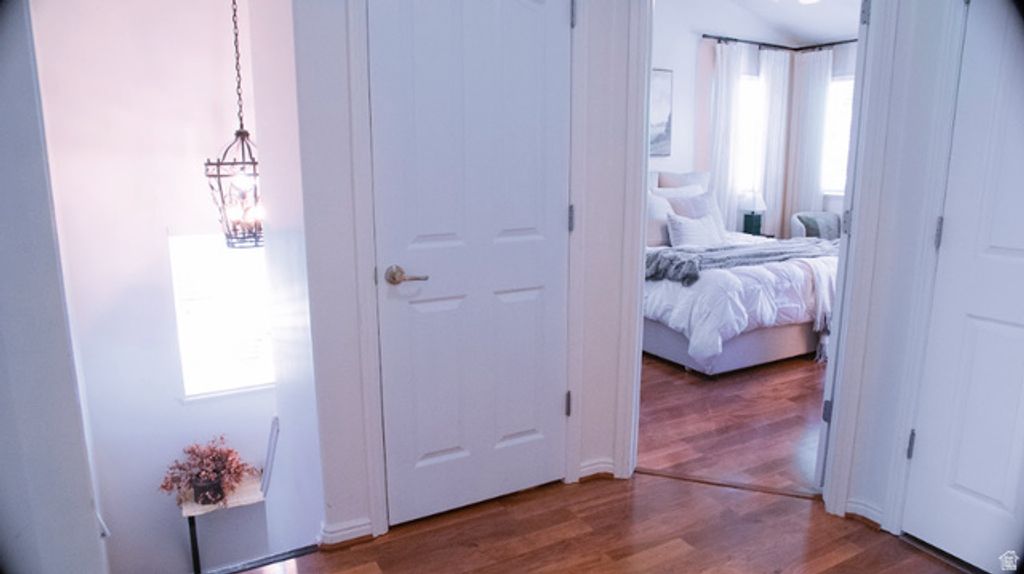 Image 9 of property listing at 5561 W GERONIMO WAY, West Jordan, UT 84081