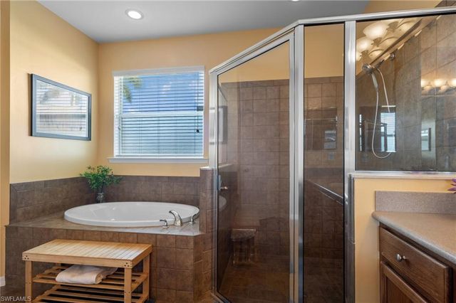 2467 Ashbury CIR, Cape Coral, FL 33991