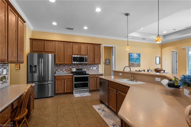 2467 Ashbury CIR, Cape Coral, FL 33991