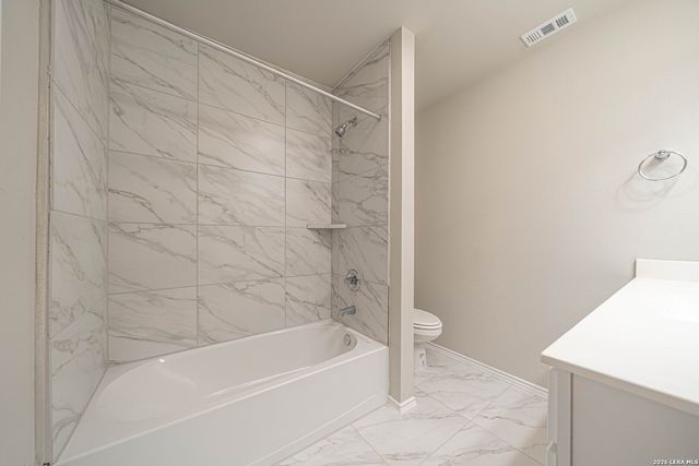 240 W Martindale St, Seguin, TX 78155