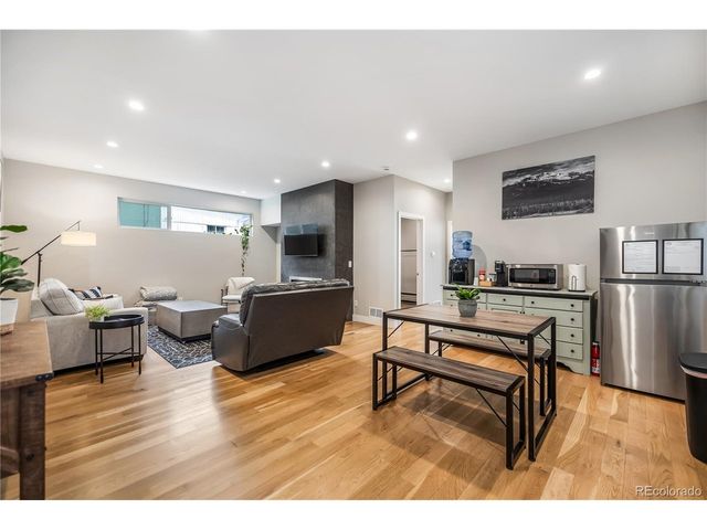 1728 Hooker St, Denver, CO 80204