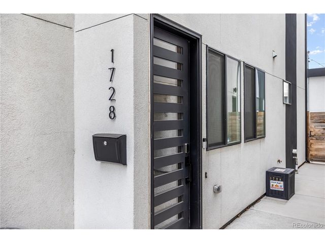 1728 Hooker St, Denver, CO 80204
