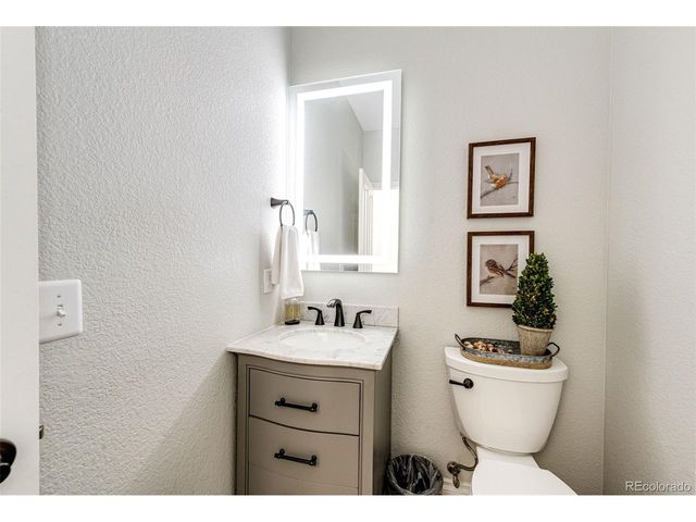 1728 Hooker St, Denver, CO 80204