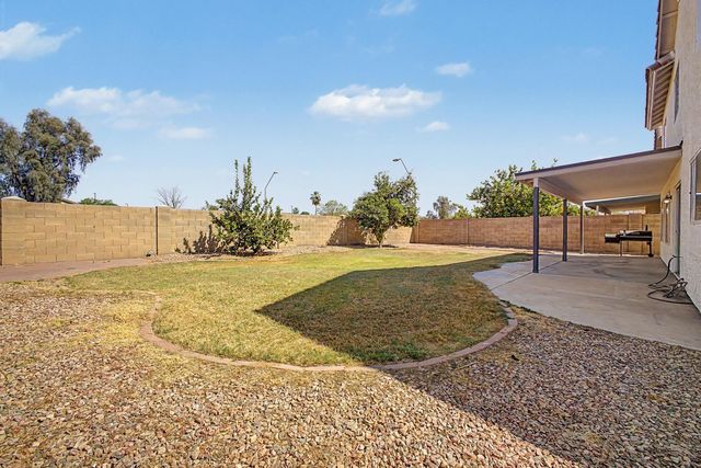 1295 S Honeysuckle Lane, Gilbert, AZ 85296