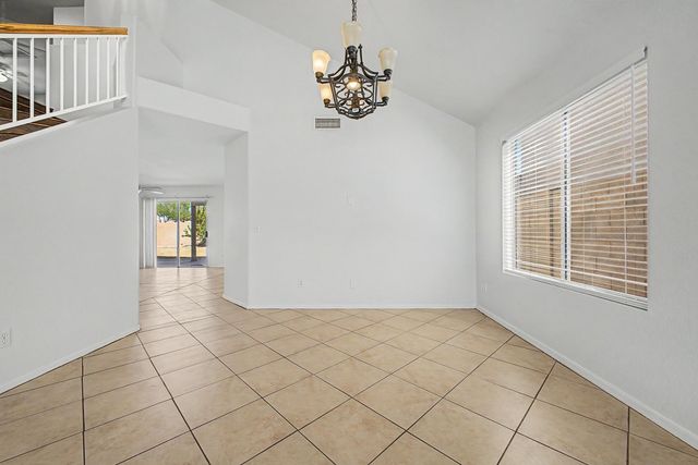 1295 S Honeysuckle Lane, Gilbert, AZ 85296