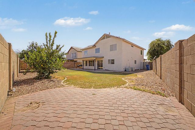 1295 S Honeysuckle Lane, Gilbert, AZ 85296