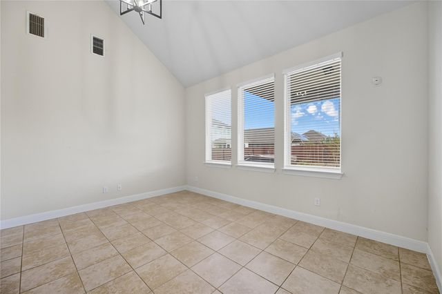 426 Vista Gardens DR, Buda, TX 78610