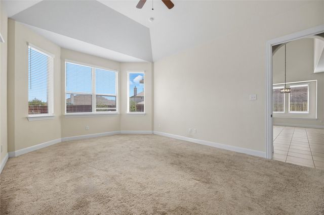 426 Vista Gardens DR, Buda, TX 78610