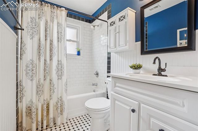 2220 W Uintah Street, Colorado Springs, CO 80904