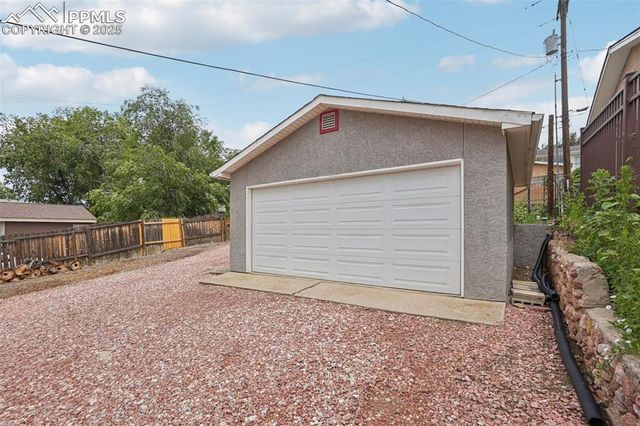 2220 W Uintah Street, Colorado Springs, CO 80904