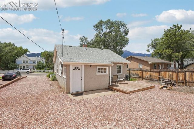 2220 W Uintah Street, Colorado Springs, CO 80904