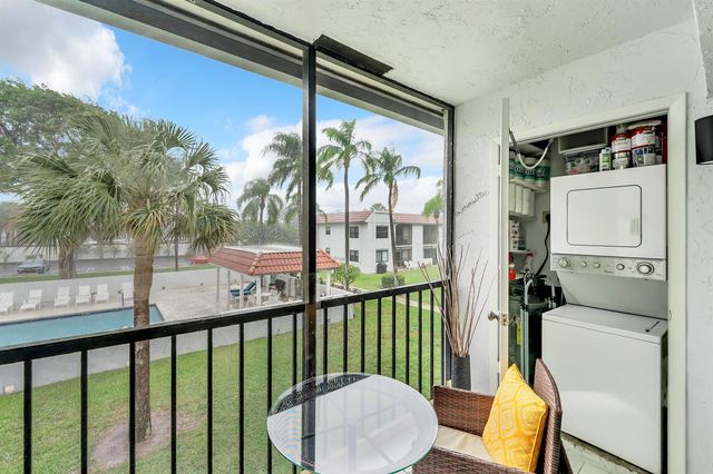 55 Tropic Isle Drive 37 U, Delray Beach, FL 33483