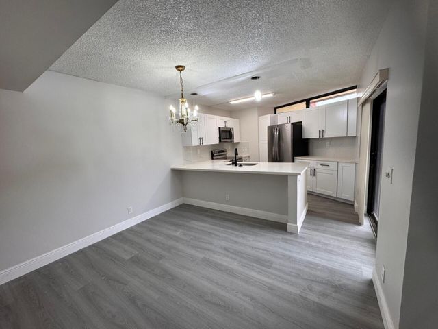 3861 Victoria Drive 3861, West Palm Beach, FL 33406