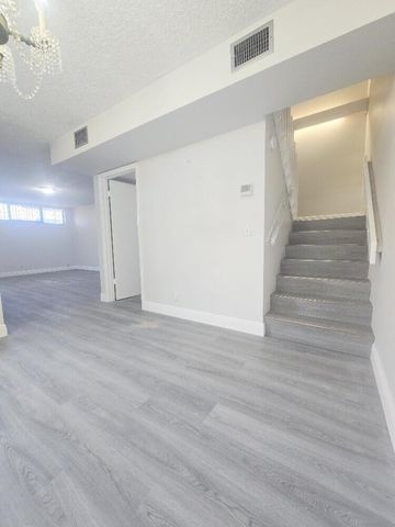 3861 Victoria Drive 3861, West Palm Beach, FL 33406