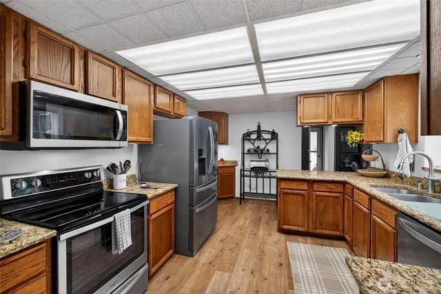 6201 75th Avenue Ct W, University Place, WA 98467